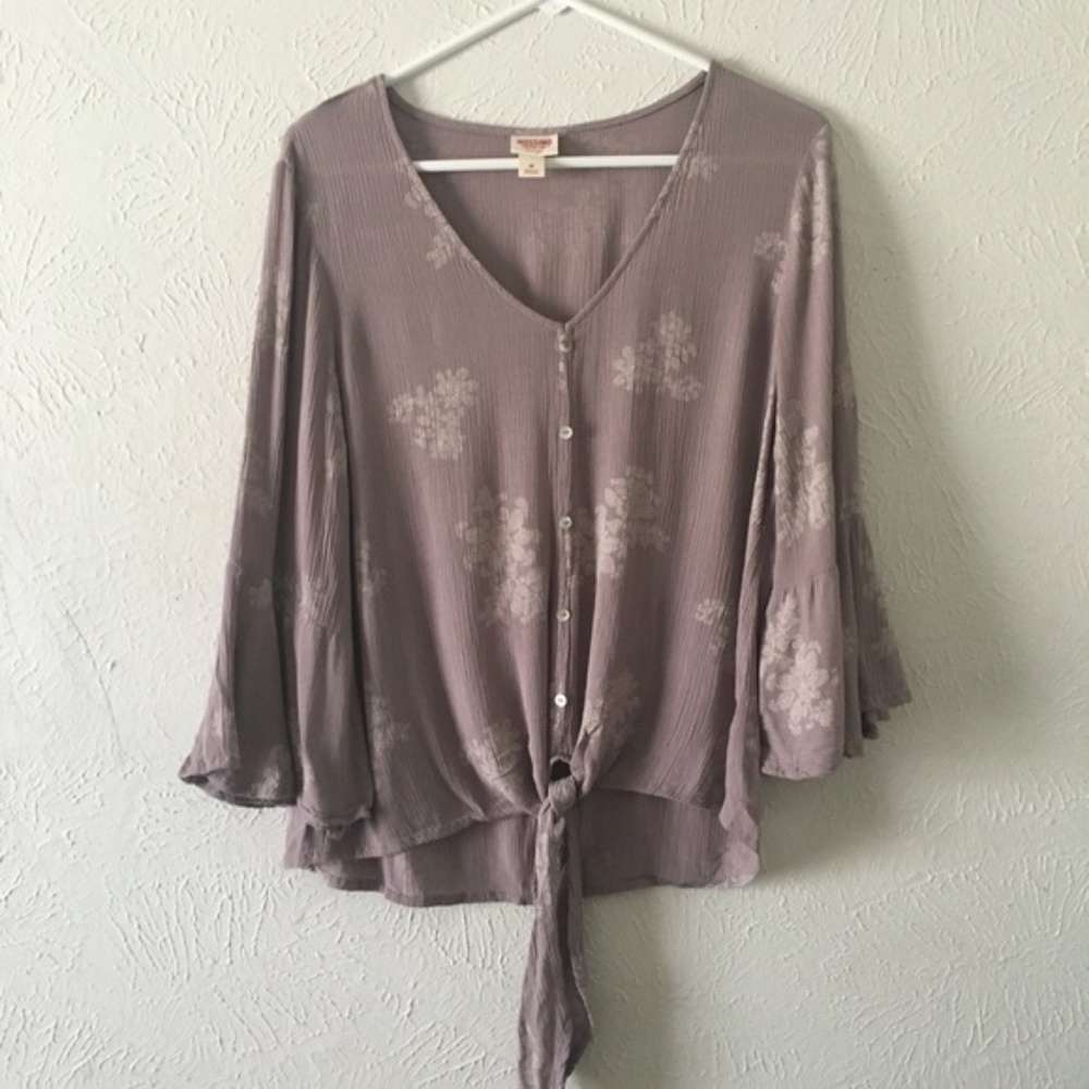 Lilac Boho Bell Sleeve Tie Front Top - Picture 3 of 4